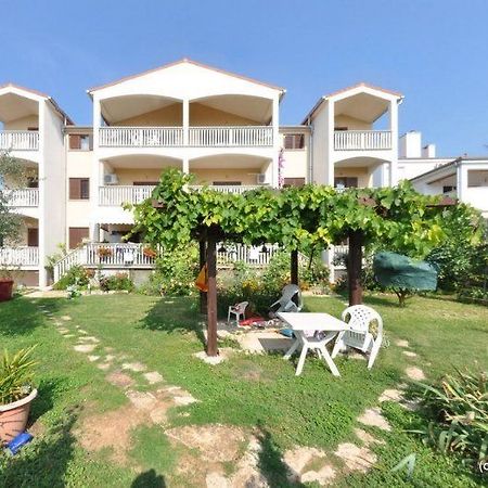 Adria Apartments بيوغْغاد نا موغو المظهر الخارجي الصورة