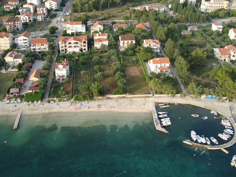 Adria Apartments بيوغْغاد نا موغو المظهر الخارجي الصورة