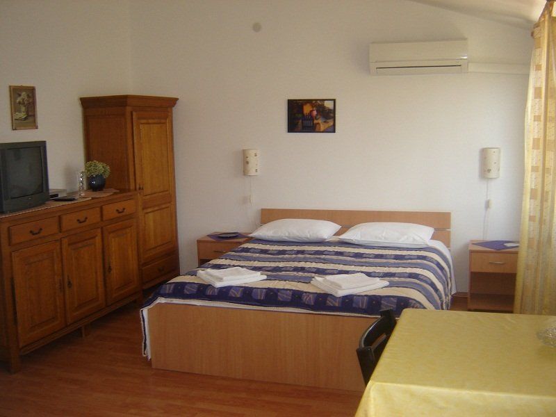 Adria Apartments بيوغْغاد نا موغو المظهر الخارجي الصورة